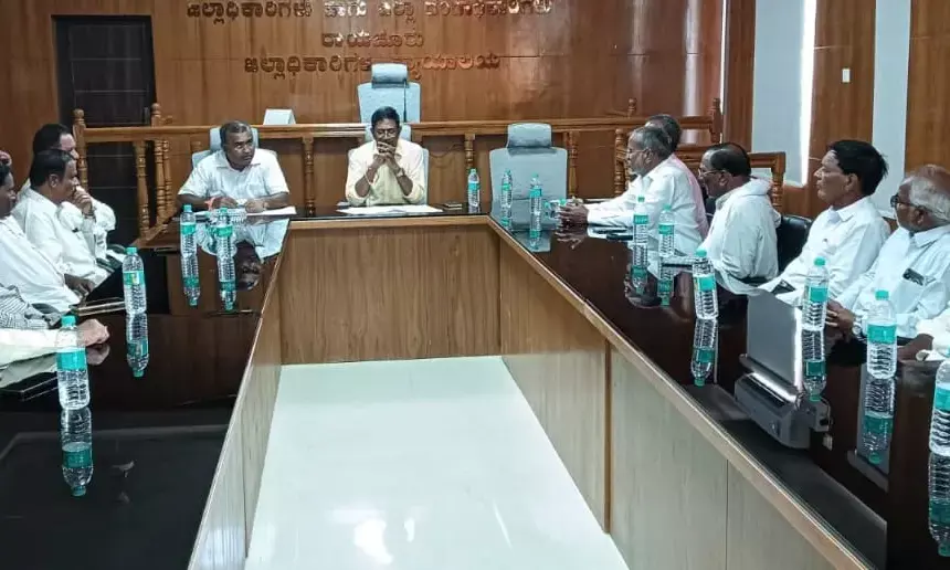 ರಾಯಚೂರು | ಅರ್ಥಪೂರ್ಣವಾಗಿ ಡಿ.ದೇವರಾಜು ಅರಸು ಜಯಂತಿ ಆಚರಣೆಗೆ ಡಿಸಿ ಸೂಚನೆ