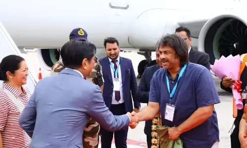 ಫಿಲಿಪೈನ್ಸ್  ಅಧ್ಯಕ್ಷ ಫರ್ಡಿನೆಂಡ್ ರೊಮುಡ್ಜ್ ಬೆಂಗಳೂರಿಗೆ ಭೇಟಿ ; ಸ್ವಾಗತಿಸಿದ ಸಚಿವ ಮಧುಬಂಗಾರಪ್ಪ