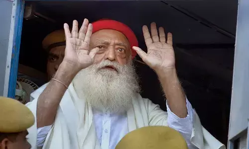 ಅಸಾರಾಂ ನ ತಾತ್ಕಾಲಿಕ ಜಾಮೀನನ್ನು ಆ. 21ರವರೆಗೆ ವಿಸ್ತರಿಸಿದ ಗುಜರಾತ್ ಹೈಕೋರ್ಟ್