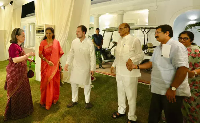 ರಾಹುಲ್ ನಿವಾಸದಲ್ಲಿ ಔತಣಕೂಟ; ಒಗ್ಗಟ್ಟು ಪ್ರದರ್ಶಿಸಿದ ಇಂಡಿಯಾ ಮೈತ್ರಿಕೂಟ ನಾಯಕರು