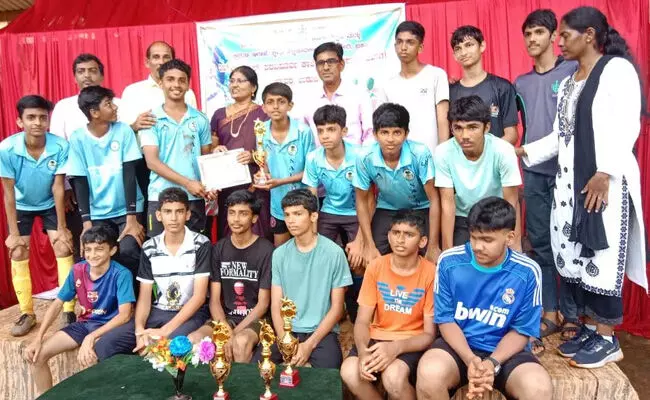 ಉಡುಪಿ | ಸಾಲಿಹಾತ್ ಫುಟ್ಬಾಲ್ ತಂಡ ಜಿಲ್ಲಾ ಮಟ್ಟಕ್ಕೆ ಆಯ್ಕೆ