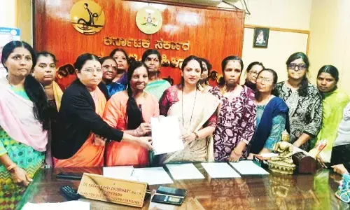 ನಿವೇಶನ, ಪಿಂಚಣಿ ಹೆಚ್ಚಳಕ್ಕೆ ಬೇಡಿಕೆ: 50ಕ್ಕೂ ಅಧಿಕ ಸಂತ್ರಸ್ತೆಯರ ಅಳಲು