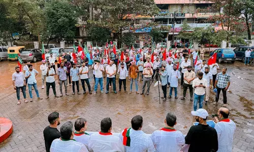 ಬೆಳ್ತಂಗಡಿ | ಧರ್ಮಸ್ಥಳದಲ್ಲಿ ಯೂಟ್ಯೂಬರ್ ಗಳ ಮೇಲೆ ನಡೆದ ಹಲ್ಲೆ ಖಂಡಿಸಿ ಎಸ್‌ಡಿಪಿಐ ಪ್ರತಿಭಟನೆ