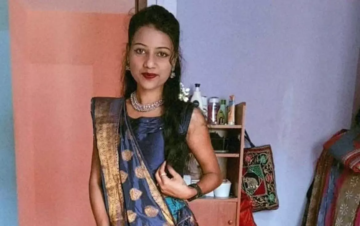 ಬೆಳಗಾವಿ | ಗರ್ಭಿಣಿ ಪತ್ನಿಯ ಅನುಮಾನಾಸ್ಪದ ಸಾವು: ಪತಿ ಪೊಲೀಸ್ ವಶಕ್ಕೆ ಬೆಳಗಾವಿ | ಗರ್ಭಿಣಿ ಪತ್ನಿಯ ಅನುಮಾನಾಸ್ಪದ ಸಾವು: ಪತಿ ಪೊಲೀಸ್ ವಶಕ್ಕೆ