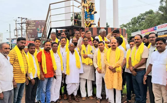 ಬೀದರ್ | ಆದಿವಾಸಿಗಳು ಈ ದೇಶದ ಮೂಲ ವಂಶಸ್ಥರು : ಪಂಡಿತ್ ಚಿದ್ರಿ