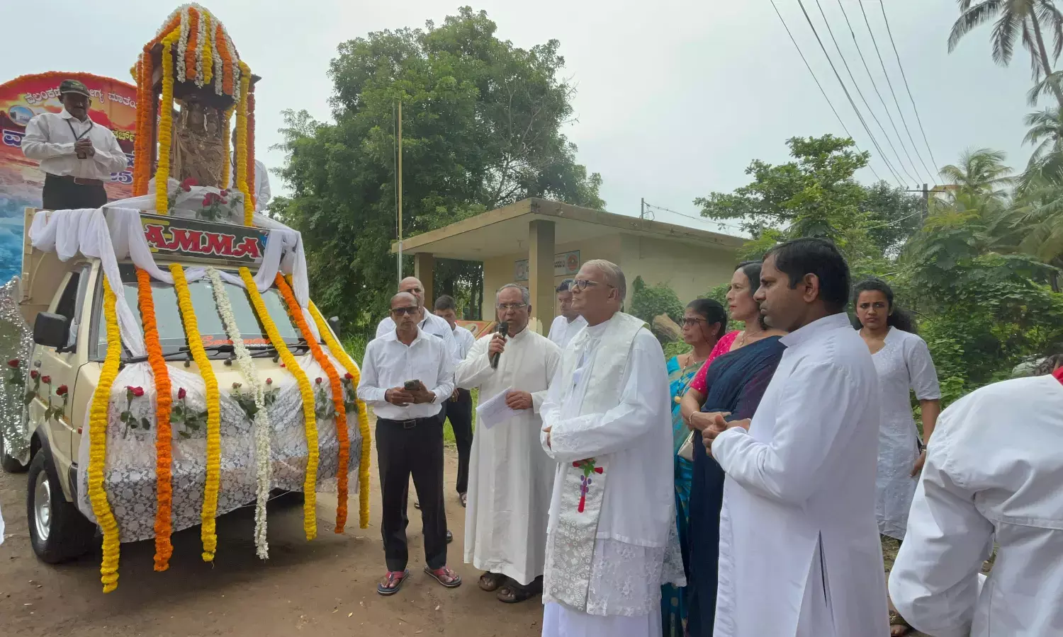 ಕಲ್ಮಾಡಿ ಚರ್ಚಿನ ವೆಲಂಕಣಿ ಮಾತೆಯ ಮೂರ್ತಿ ಮೆರವಣಿಗೆ