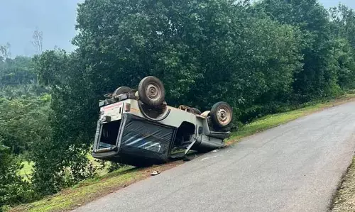 ಶಿವಮೊಗ್ಗ: ಚಾಲಕನ ನಿಯಂತ್ರಣ ತಪ್ಪಿ ಜೀಪ್‌ ಪಲ್ಟಿ; 8 ಮಂದಿಗೆ ಗಾಯ