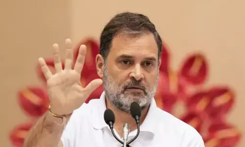 ಮಹಿಳೆಯೊಬ್ಬರು ಎರಡು ಬಾರಿ ಮತ ಚಲಾಯಿಸಿದ್ದಕ್ಕೆ ದಾಖಲೆ ನೀಡಿ; ರಾಹುಲ್ ಗಾಂಧಿಗೆ ಕರ್ನಾಟಕದ ಮುಖ್ಯ ಚುನಾವಣಾಧಿಕಾರಿಯಿಂದ ನೋಟಿಸ್