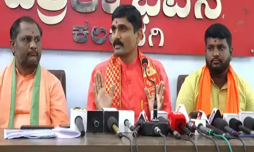 ಕಲಬುರಗಿ| ಕೇಂದ್ರೀಯ ವಿವಿ ಆವರಣದಲ್ಲಿ ದೇವಸ್ಥಾನವಿದ್ದರೂ ಅದನ್ನು ತೆರವುಗೊಳಿಸಬೇಕು: ಶ್ರೀರಾಮಸೇನೆಯ ಆಂದೋಲಾ ಸ್ವಾಮೀಜಿ