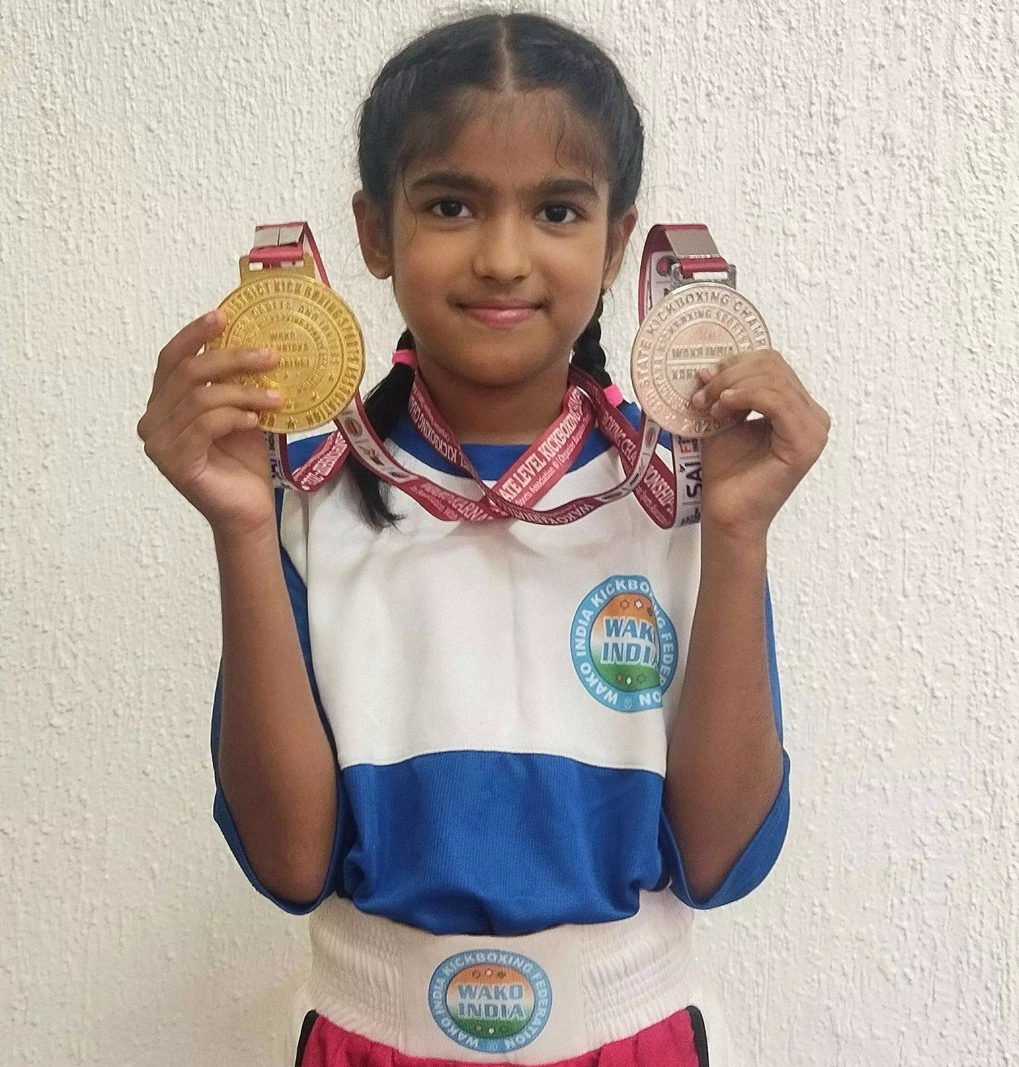 ರಾಜ್ಯ ಮಟ್ಟದ ಕಿಕ್ ಬಾಕ್ಸಿಂಗ್ ಕ್ರೀಡಾಕೂಟ: ಪ್ರಣವಿ ರಾಮಚಂದ್ರ ಕಿಣಿಗೆ ಚಿನ್ನ, ಬೆಳ್ಳಿಯ ಪದಕ