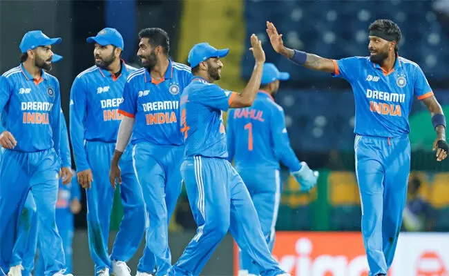 ಐಸಿಸಿ ಏಕದಿನ ರ‍್ಯಾಂಕಿಂಗ್ಸ್: ನಂ.1 ಸ್ಥಾನ ಉಳಿಸಿಕೊಂಡ ಭಾರತ