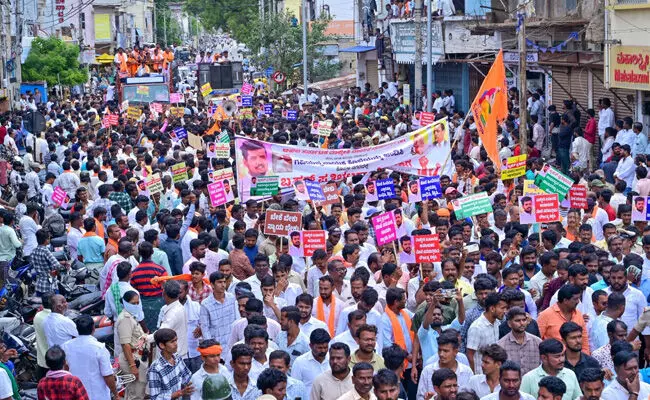 ಕೊಪ್ಪಳ | ಗವಿಸಿದ್ದಪ್ಪ ನಾಯಕ್ ಕೊಲೆ ಖಂಡಿಸಿ ಪ್ರತಿಭಟನೆ