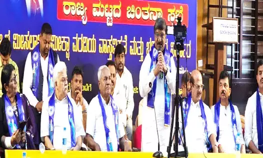 ‘ಒಳಮೀಸಲಾತಿ’ ವರದಿ ಏಕಪಕ್ಷೀಯವಾಗಿ ಅನುಮೋದನೆ ಮಾಡಿದರೆ ಹೋರಾಟ : ಎಚ್ಚರಿಕೆ