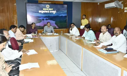 ಮಾನವೀಯ ಕಾರ್ಯಕರ್ತರ ಸ್ಮರಣೆ ಅಗತ್ಯ: ಬಳ್ಳಾರಿ ಜಿಲ್ಲಾಧಿಕಾರಿ ಪ್ರಶಾಂತ್ ಕುಮಾರ್ ಮಿಶ್ರಾ