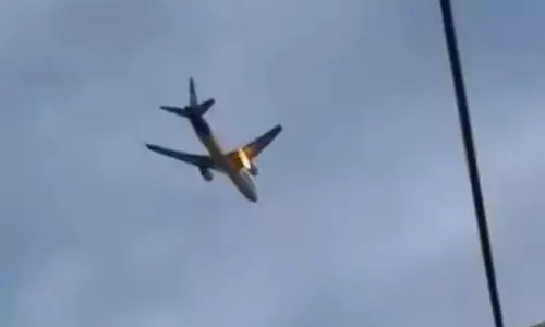 ಚೆನ್ನೈಗೆ ಆಗಮಿಸುತ್ತಿದ್ದ ಸರಕು ವಿಮಾನದ ಎಂಜಿನ್‌ ನಲ್ಲಿ ಬೆಂಕಿ