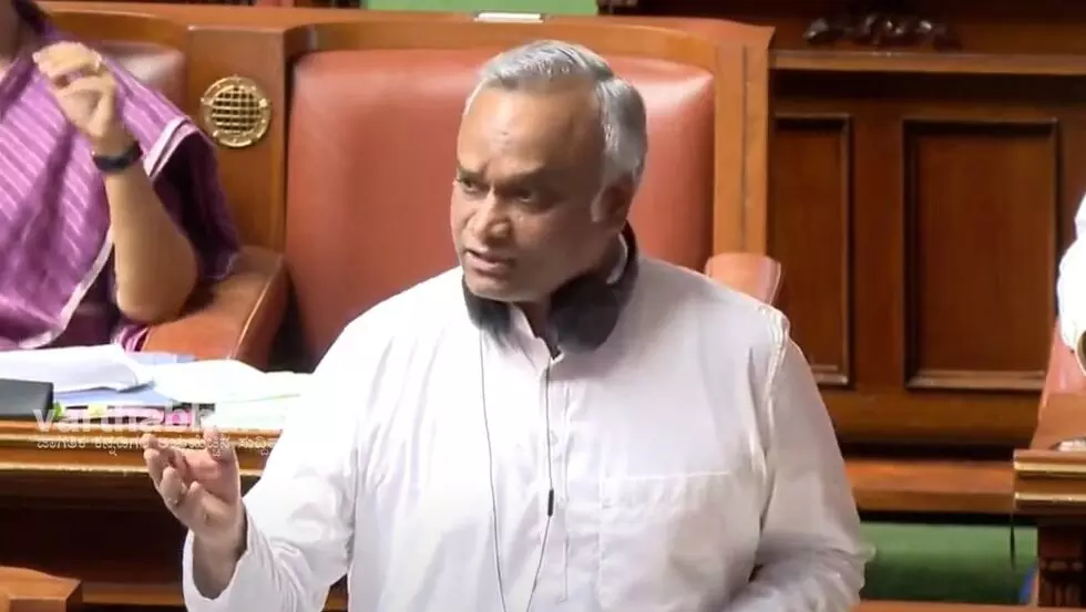 ಮುಂಗಾರು ಅಧಿವೇಶನ | ಶೀಘ್ರದಲ್ಲೇ ಬಿ-ಖಾತಾ ವಿತರಣೆ : ಸಚಿವ ಪ್ರಿಯಾಂಕ್ ಖರ್ಗೆ