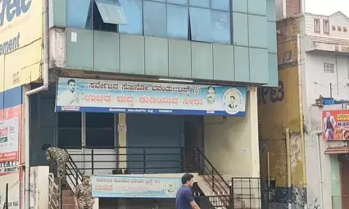 ಹೊಸಪೇಟೆ | ಉದ್ಯಮಿಗಳ ಮನೆ, ಕಚೇರಿಗಳ ಮೇಲೆ ಈಡಿ ದಾಳಿ; ಪರಿಶೀಲನೆ