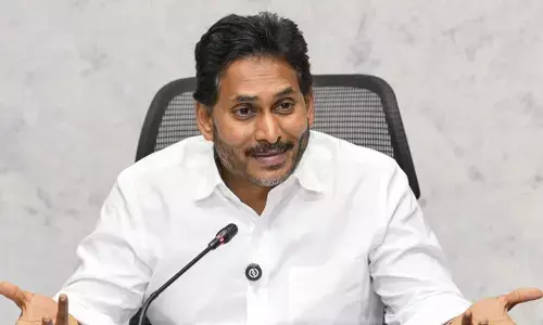 ಆಂಧ್ರದಲ್ಲಿ ದೇಶದಲ್ಲೇ ಅತಿ ದೊಡ್ಡ ಚುನಾವಣಾ ಅಕ್ರಮ, ಆದರೆ ರಾಹುಲ್ ಈ ಬಗ್ಗೆ ಮೌನವಾಗಿದ್ದಾರೆ: ಜಗನ್ ರೆಡ್ಡಿ