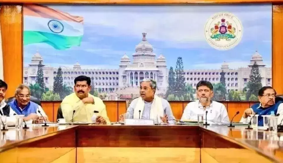 ‘ಒಳಮೀಸಲಾತಿ ಕುರಿತು ಚರ್ಚೆ’ ಸಚಿವ ಸಂಪುಟ ಸಭೆ ಮುಂದೂಡಿಕೆ