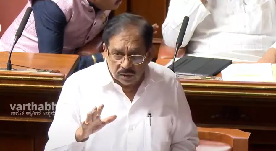 ವಿಧಾನಸಭೆಯಲ್ಲಿ ಪ್ರತಿಧ್ವನಿಸಿದ ಧರ್ಮಸ್ಥಳ ಪ್ರಕರಣ | ಧರ್ಮ-ರಾಜಕೀಯ ಬೇಡ, ಸತ್ಯ ಹೊರ ಬರಲಿ : ಜಿ.ಪರಮೇಶ್ವರ್