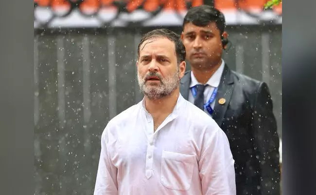 ಕೆಂಪುಕೋಟೆಯಲ್ಲಿನ ಸ್ವಾತಂತ್ರ್ಯೋತ್ಸವ ದಿನಾಚರಣೆಗೆ ಗೈರಾದ ರಾಹುಲ್ ಗಾಂಧಿ; ಬಿಜೆಪಿ ಟೀಕೆ