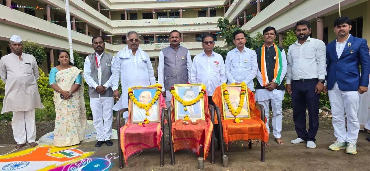 ಆಳಂದ| ಸ್ವಾತಂತ್ರ್ಯದ ಹಿಂದೆ ತ್ಯಾಗ ಬಲಿದಾನವಿದೆ : ಮಾಜಿ ಶಾಸಕ ಸುಭಾಷ್ ಗುತ್ತೇದಾರ ಆಳಂದ| ಸ್ವಾತಂತ್ರ್ಯದ ಹಿಂದೆ ತ್ಯಾಗ ಬಲಿದಾನವಿದೆ : ಮಾಜಿ ಶಾಸಕ ಸುಭಾಷ್ ಗುತ್ತೇದಾರ