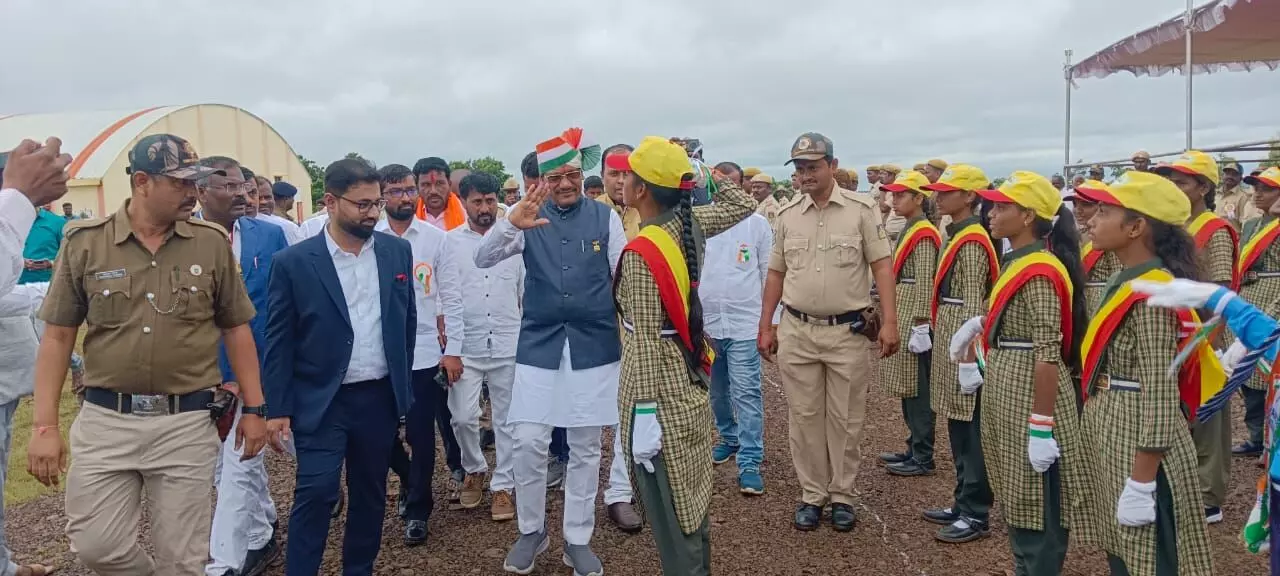 ಬೀದರ್ | ಔರಾದ್ ನ ಸಮಗ್ರ ಅಭಿವೃದ್ಧಿಯೇ ನನ್ನ ಪರಮ ಸಂಕಲ್ಪ : ಶಾಸಕ ಪ್ರಭು ಚವ್ಹಾಣ್ ಬೀದರ್ | ಔರಾದ್ ನ ಸಮಗ್ರ ಅಭಿವೃದ್ಧಿಯೇ ನನ್ನ ಪರಮ ಸಂಕಲ್ಪ : ಶಾಸಕ ಪ್ರಭು ಚವ್ಹಾಣ್