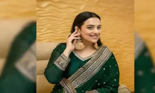 ಮಲಯಾಳಂ ಚಲನಚಿತ್ರ ಕಲಾವಿದರ ಸಂಘದ ಅಧ್ಯಕ್ಷೆಯಾಗಿ ಶ್ವೇತಾ ಮೆನನ್, ಪ್ರಧಾನ ಕಾರ್ಯದರ್ಶಿಯಾಗಿ ಕುಕ್ಕು ಪರಮೇಶ್ವರನ್ ಆಯ್ಕೆ