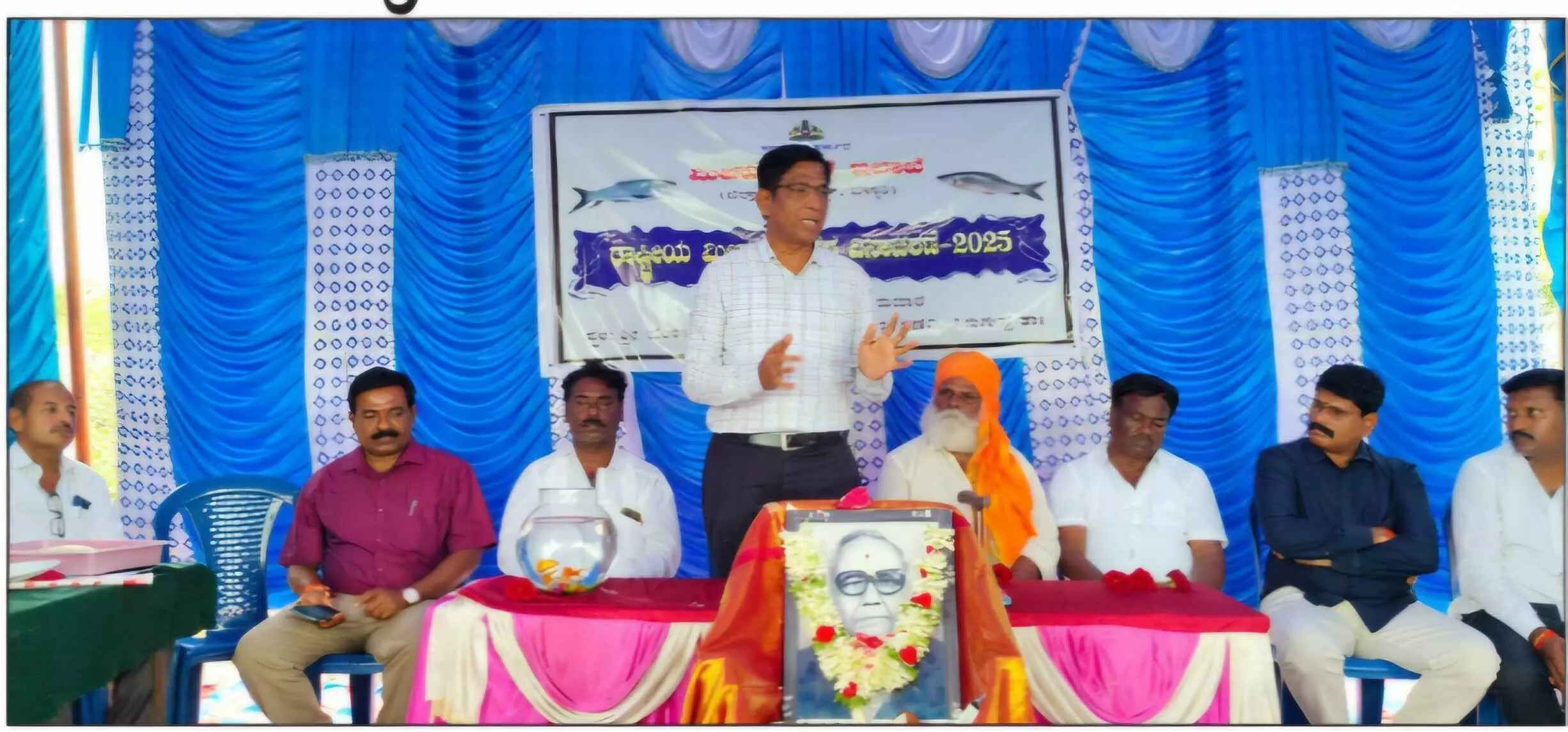 ಬಳ್ಳಾರಿ | ನಡವಿ ಗ್ರಾಮದಲ್ಲಿ ರಾಷ್ಟ್ರೀಯ ಮೀನು ಕೃಷಿಕರ ದಿನಾಚರಣೆ