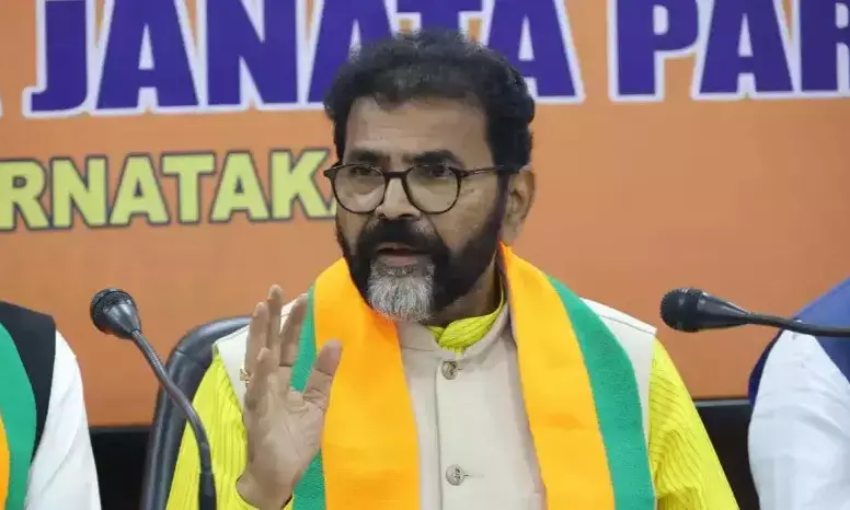 ಕಾಂಗ್ರೆಸ್ ಸಂಪೂರ್ಣ ಕಮ್ಯುನಿಸ್ಟರ ಪಕ್ಷವಾಗಿದೆ : ಛಲವಾದಿ ನಾರಾಯಣಸ್ವಾಮಿ