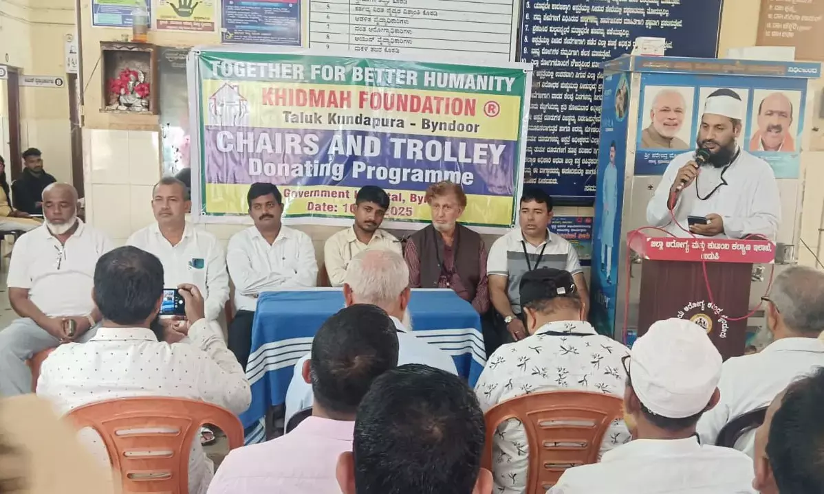 ಬೈಂದೂರು ತಾಲೂಕು ಆಸ್ಪತ್ರೆಗೆ ಪೀಠೊಪಕರಣಗಳ ಹಸ್ತಾಂತರ