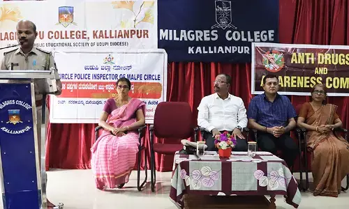 ವಿದ್ಯಾರ್ಥಿಗಳಿಗೆ ಮಾದಕ ವಸ್ತು ಜಾಗೃತಿ ಕಾರ್ಯಕ್ರಮ