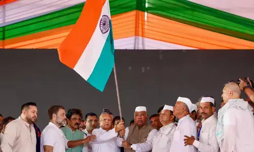 “ತುಂಬಾ ಅಪಾಯಕಾರಿ ಮನುಷ್ಯ” : ʼವೋಟ್ ಅಧಿಕಾರ ಯಾತ್ರೆʼಯಲ್ಲಿ ಮೋದಿ ವಿರುದ್ಧ ಮಲ್ಲಿಕಾರ್ಜುನ ಖರ್ಗೆ ವಾಗ್ಧಾಳಿ