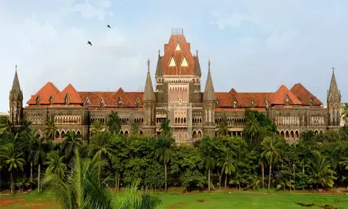 ಯಾವುದೇ ಮಗುವಿಗೆ ಪಾಲಕರ ವಾತ್ಸಲ್ಯವನ್ನು ನಿರಾಕರಿಸುವಂತಿಲ್ಲ: ಮುಂಬೈ ಕೋರ್ಟ್