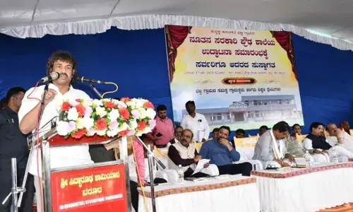 ದೇವಸ್ಥಾನದ ಘಂಟೆಗಿಂತ ಶಾಲೆಯ ಘಂಟೆಗಳು ಜಾಸ್ತಿ ಶಬ್ಧ ಮಾಡಬೇಕು : ಮಧು ಬಂಗಾರಪ್ಪ