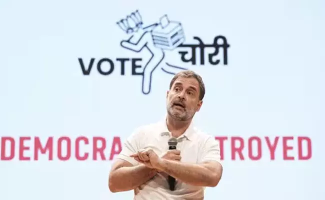 ಎಸ್ಐಆರ್ ‘ಮತಗಳ್ಳತನ’ದ ಹೊಸ ಅಸ್ತ್ರ:ರಾಹುಲ್ ಗಾಂಧಿ ಆರೋಪ