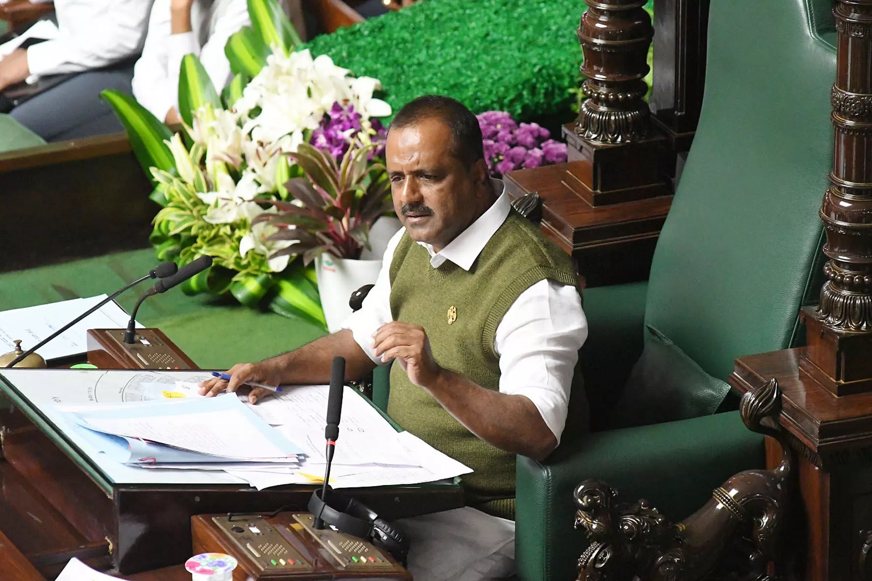 ಶರಣಬಸವಪ್ಪ ಅಪ್ಪ, ಶ್ರೀಚಂದ್ರಶೇಖರನಾಥ ಸ್ವಾಮೀಜಿಗೆ ಸದನದಲ್ಲಿ ಶ್ರದ್ಧಾಂಜಲಿ ಶರಣಬಸವಪ್ಪ ಅಪ್ಪ, ಶ್ರೀಚಂದ್ರಶೇಖರನಾಥ ಸ್ವಾಮೀಜಿಗೆ ಸದನದಲ್ಲಿ ಶ್ರದ್ಧಾಂಜಲಿ