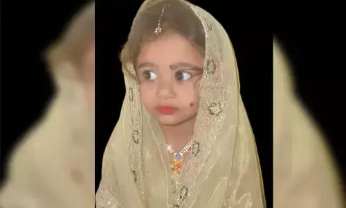 ದಾವಣಗೆರೆ | ಬೀದಿ ನಾಯಿ ದಾಳಿಗೊಳಗಾಗಿ ಚಿಕಿತ್ಸೆ ಪಡೆಯುತ್ತಿದ್ದ ಮಗು ಮೃತ್ಯು