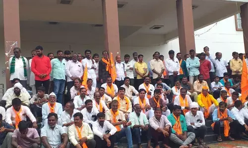 ಕಲಬುರಗಿ | ಬಸವೇಶ್ವರ ಪ್ರತಿಮೆ ತೆರವು ಖಂಡಿಸಿ ಬೃಹತ್ ಪ್ರತಿಭಟನೆ