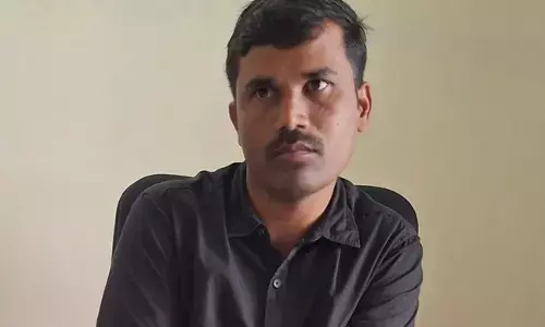 ರಾಯಚೂರು | ಲಂಚ ಪಡೆಯುತ್ತಿದ್ದ ವೇಳೆ ಲೋಕಾಯುಕ್ತ ಬಲೆಗೆ ಬಿದ್ದ ಕಾರ್ಮಿಕ ಅಧಿಕಾರಿ