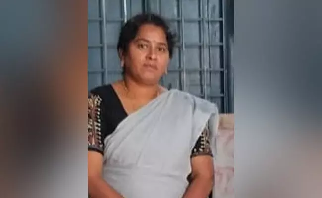 ರಾಯಚೂರು | ಸರಕಾರಿ ಜಾಗ ನೋಂದಾವಣೆ : ಪಿಡಿಓ ವಿರುದ್ಧ ಪಂಚಾಯತ್ ಉಪಾಧ್ಯಕ್ಷೆ, ಸದಸ್ಯರಿಂದ ಆರೋಪ ರಾಯಚೂರು | ಸರಕಾರಿ ಜಾಗ ನೋಂದಾವಣೆ : ಪಿಡಿಓ ವಿರುದ್ಧ ಪಂಚಾಯತ್ ಉಪಾಧ್ಯಕ್ಷೆ, ಸದಸ್ಯರಿಂದ ಆರೋಪ