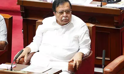 ‘ದಿಢೀರ್ ರಾಜೀನಾಮೆ’ಗಳ ಸುತ್ತ ಮುತ್ತ...