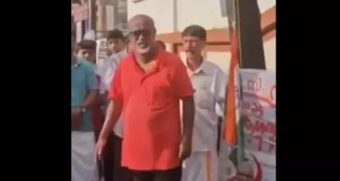 ಕೇರಳ: ಸ್ವಾತಂತ್ರ್ಯೋತ್ಸವದಂದು ತ್ರಿವರ್ಣ ಧ್ವಜದ ಬದಲು ಕಾಂಗ್ರೆಸ್ ಧ್ವಜ ಹಾರಿಸಿದ ಸಿಪಿಎಂ!