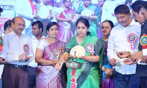 ಡಿ.ದೇವರಾಜ ಅರಸು ಅವರು ತಂದ ಉಳುವನೇ ಭೂಮಿಯ ಒಡೆಯ ಕಾಯ್ದೆಯಿಂದ ಬಡ ಕುಟುಂಬಗಳಿಗೆ ಆಧಾರ : ಡಿಸಿ ಶಿಲ್ಪಾ ಶರ್ಮಾ