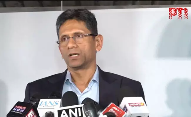 ಚಿನ್ನಾಸ್ವಾಮಿ ಸ್ಟೇಡಿಯಮ್‌ ನ ಗತ ವೈಭವ ಮರಳಿಸುತ್ತೇವೆ: ವೆಂಕಟೇಶ್ ಪ್ರಸಾದ್