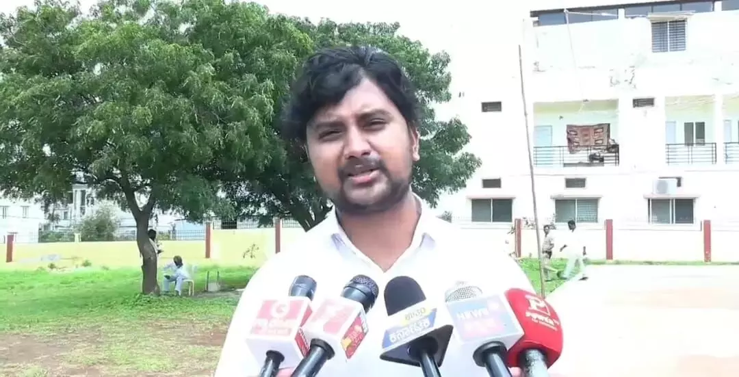 ಬೀದರ್ | ವಕ್ಫ್ ಆಸ್ತಿ ಕಬಳಿಕೆ ಆರೋಪ : ಕ್ರಮಕ್ಕಾಗಿ ಜಿಲ್ಲಾಧಿಕಾರಿಗೆ ಮನವಿ ಬೀದರ್ | ವಕ್ಫ್ ಆಸ್ತಿ ಕಬಳಿಕೆ ಆರೋಪ : ಕ್ರಮಕ್ಕಾಗಿ ಜಿಲ್ಲಾಧಿಕಾರಿಗೆ ಮನವಿ