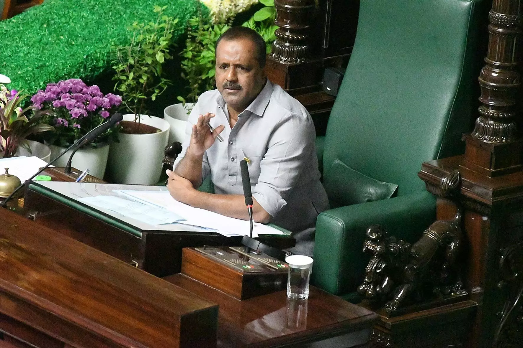 ಭೂ ಕಂದಾಯ (ಎರಡನೆ ತಿದ್ದುಪಡಿ) ವಿಧೇಯಕ ಪರ್ಯಾಲೋಚಿಸಿ ಅಂಗೀಕರಿಸಲು ಆಯ್ಕೆ ಸಮಿತಿ ರಚನೆ: ಯು.ಟಿ.ಖಾದರ್