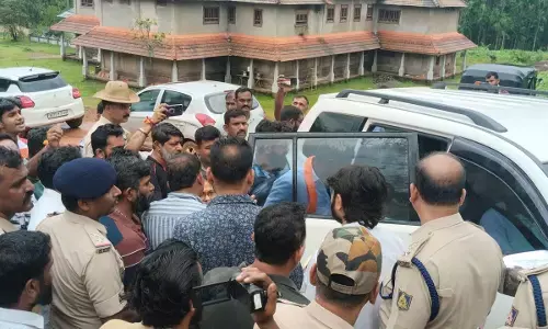 ದ್ವೇಷ ಭಾಷಣ: ಮಹೇಶ್ ಶೆಟ್ಟಿ ತಿಮರೋಡಿಯನ್ನು ವಿಚಾರಣೆಗೆ ಕರೆದೊಯ್ದ ಉಡುಪಿ ಪೊಲೀಸರು