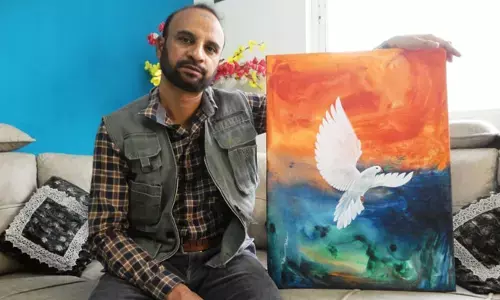 ಕಲಬುರಗಿ | ಆ.22 ರಿಂದ ರೆಹಮಾನ್ ಪಟೇಲ್ ಅವರ ʼಯುದ್ಧ ಬೇಡʼ ಶೀರ್ಷಿಕೆಯ ವರ್ಣಚಿತ್ರ ಪ್ರದರ್ಶನ