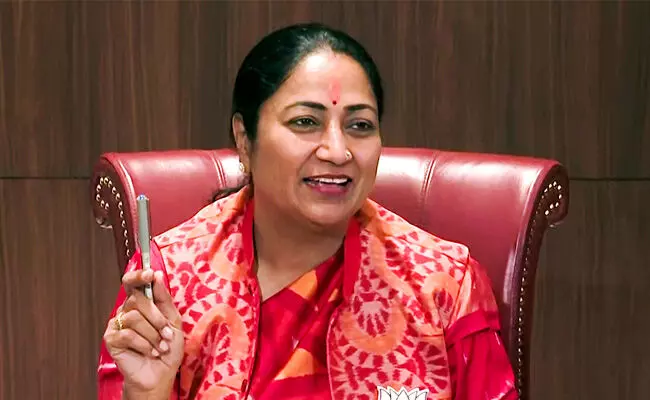 ದಿಲ್ಲಿ ಸಿಎಂ ರೇಖಾ ಗುಪ್ತಾ ಭಾಗವಹಿಸಿದ್ದ ಕಾರ್ಯಕ್ರಮದಲ್ಲಿ ಗದ್ದಲ ಸೃಷ್ಟಿಸಿದ ವ್ಯಕ್ತಿಯ ಬಂಧನ